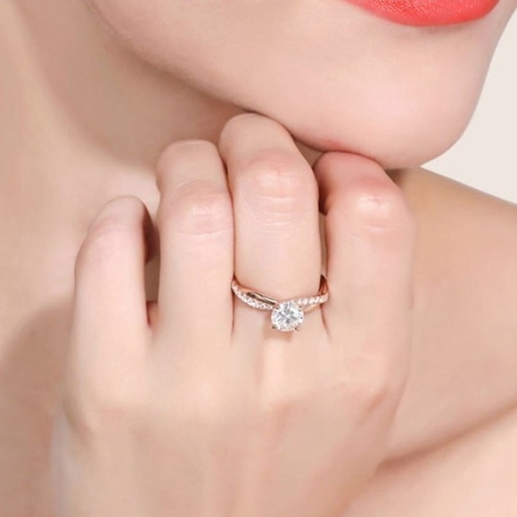 Jewelry - 18K Rose Gold Plated Diamond Ring